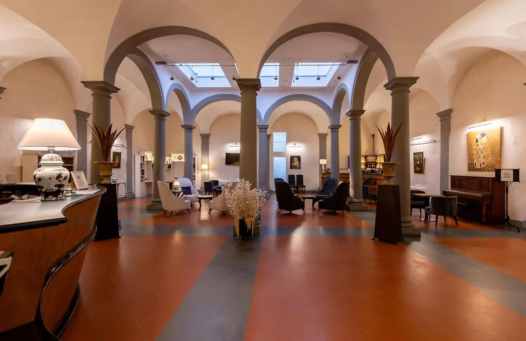 Relais Hotel Centrale Dimora Storica-1